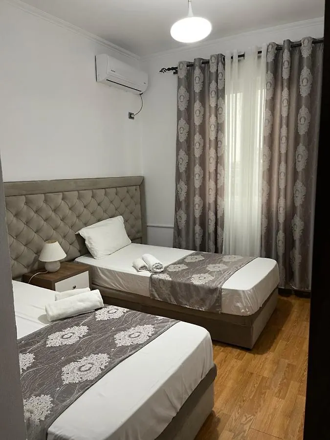 Hotel Jurgen Rinas Albanie